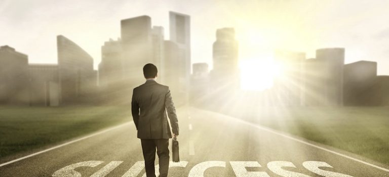 راز موفقیت: ۱۰ نکته مهم برای موفقیت در کسب و کار و زندگی